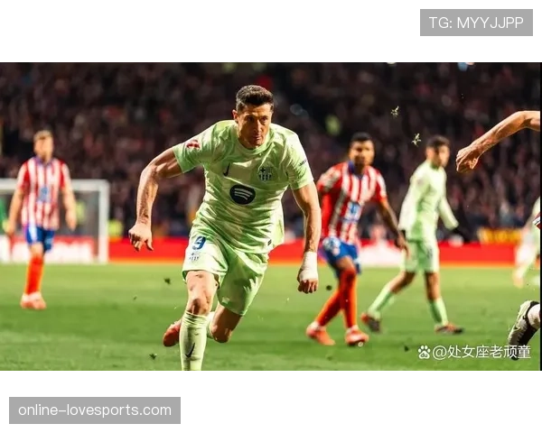 C罗vs莱万 职业生涯赛场表现稳定性差距在哪