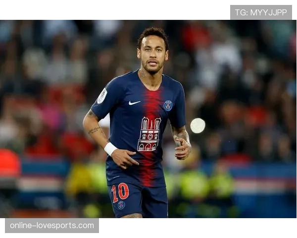 内马尔在法甲与欧冠表现差异的根源：高强度对抗如何制约其发挥