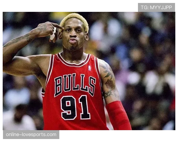 凯恩与顶级中锋的进攻全面性差距：能力构成与实战表现解析